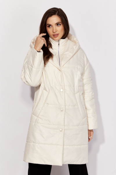 Пальто с капюшоном, застежкой на кнопки, с регулируемым рукавом TAiER 1322 молочный - фото 1