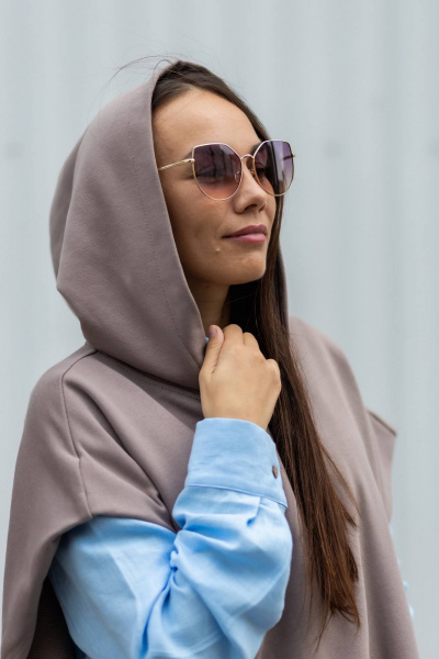 Жилет на каждый день с капюшоном из хлопка Twok 100804 какао - фото 6