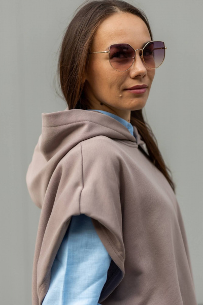 Жилет на каждый день с капюшоном из хлопка Twok 100804 какао - фото 3