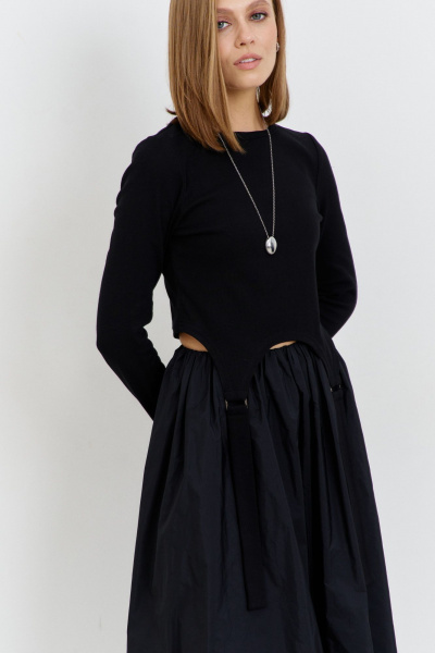 черный женский джемпер из трикотажа с металломыми рамками AG Green G545/9 черный - фото 7