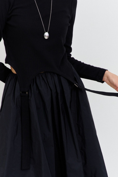 черный женский джемпер из трикотажа с металломыми рамками AG Green G545/9 черный - фото 6