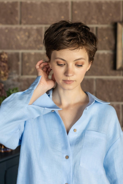 Брюки палаццо и рубашка из льна свободного кроя Twok 200811 голубой - фото 6