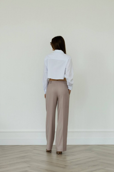 Белая кроп-рубашка на пуговицах с коротким рукавом Twok 220003 белый - фото 4