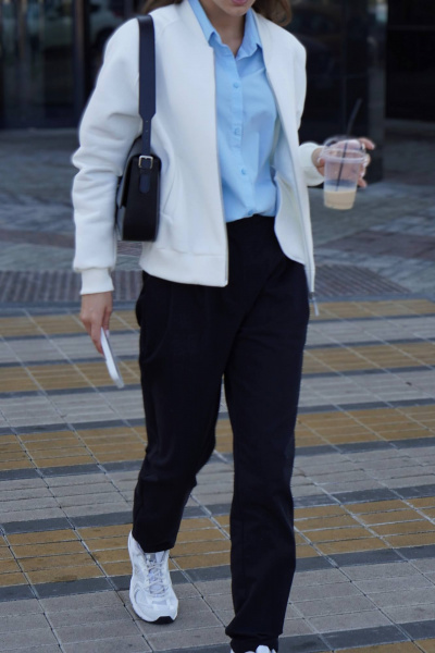 Белый спортивный костюм из футера с декоративной строчкой Twok 300550 белый - фото 4