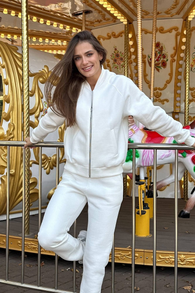 Белый костюм: бомбер и брюки из премиального футера Twok 300551 белый - фото 1