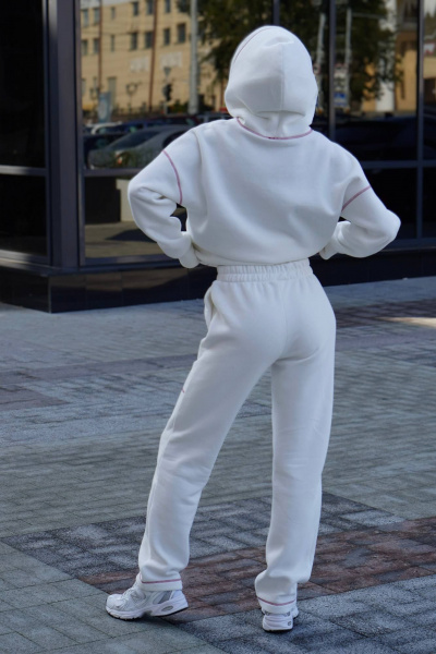 Спортивный костюм из футера с декоративной строчкой красного Twok 300553 белый - фото 3