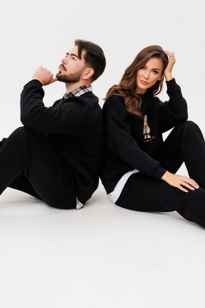 Черный демисезонный свитшот с вышивкой и классическим кроем GO m4091/40-02.182-188 - фото 3