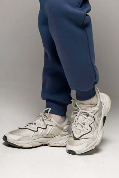 Комплект брюки и худи из премиального начесного футера Twok 300814 индиго - фото 6