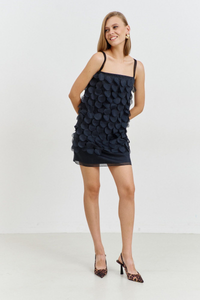 Черное платье из плательной ткани на бретелях длиной до колена AG Green G545/1 черный - фото 10