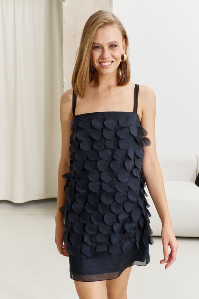 Черное платье из плательной ткани на бретелях длиной до колена AG Green G545/1 черный - фото 8