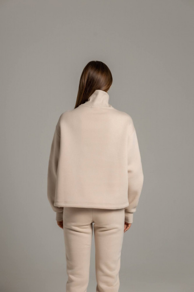 Бомбер с высокой горловиной и брюки на манжете из премиального футера Twok 300955 латте - фото 5