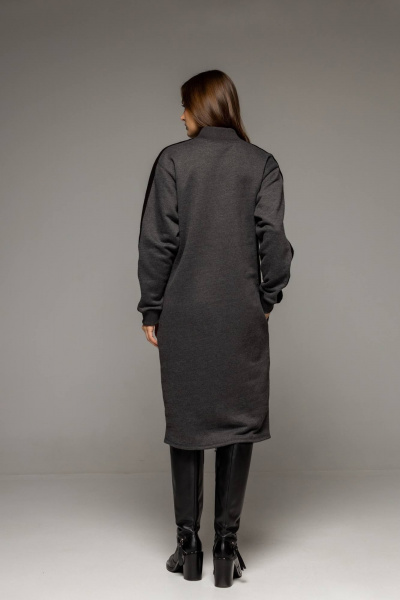 Платье с высоким воротником и металлической молнией из теплого футера Twok 400801 антрацит - фото 2