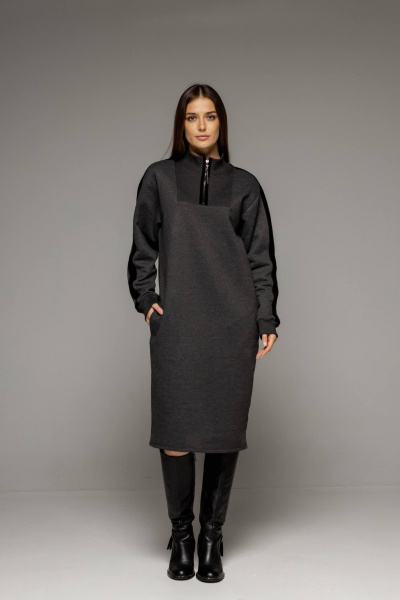 Платье с высоким воротником и металлической молнией из теплого футера Twok 400801 антрацит - фото 1