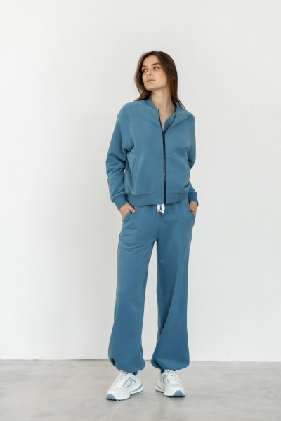 Комплект из футера с велюром: брюки и джемпер для повседневного стиля Twok 400807 деним - фото 1