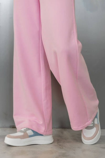 Розовый спортивный костюм из футера с велюровым напылением Twok 400815 сакура - фото 4