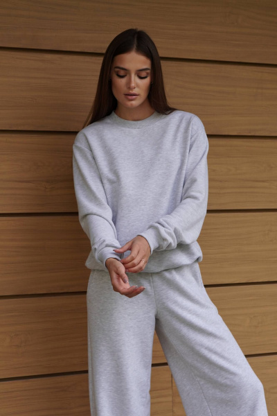 Костюм из футера с велюром палаццо и свитшотом Twok 400911 белый меланж - фото 4