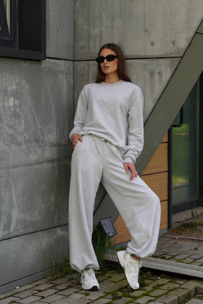 Костюм из футера с велюром палаццо и свитшотом Twok 400911 белый меланж - фото 1