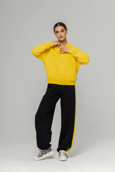 Двухцветный костюм из футера с бомбером и брюками палаццо Twok 500803 желтый/черный - фото 2