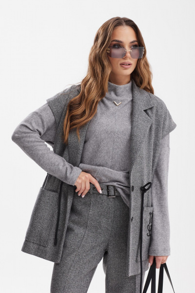 Жилет прямого силуэта с кулисой и декоративной вышивкой Vesnaletto 4022 - фото 12