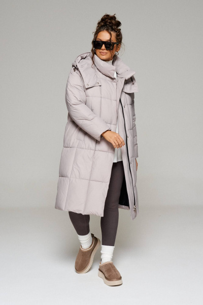 Пальто стеганое прямого силуэта на молнии и кнопках Beautiful&Free 6247 серо-бежевый - фото 8