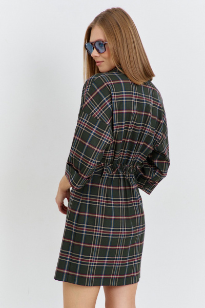 Платье из плательной ткани с отрезным поясом и карманами AG Green G540/1 зеленый - фото 3