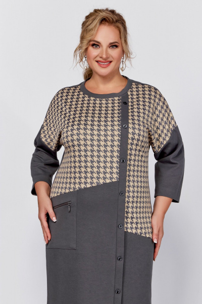 Демисезонное платье из трикотажа и хлопка с подрезами Swallow 791 светлый графит,“серо-бежевая_гусиная_лапка” - фото 3