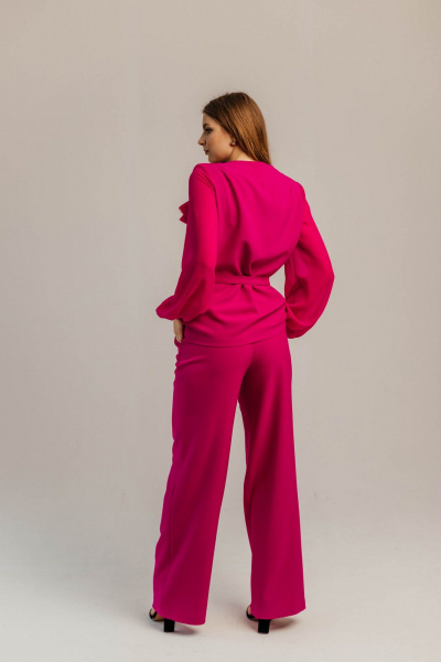 Брючный костюм из шифона и текстиля для торжеств Стильная леди М-1089 фуксия - фото 14
