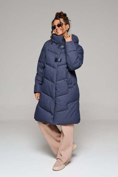 Зимнее стёганое пальто прямого силуэта из плащёвой ткани Beautiful&Free 6244 глубокий_синий - фото 1