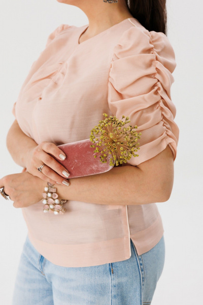 Блуза прямого силуэта из тончайшего текстиля с вырезом V Anelli 1214 рассвет - фото 4