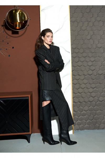 Жакет классический в стиле Old Money из полосатой ткани DEVITA 4018 черный - фото 14