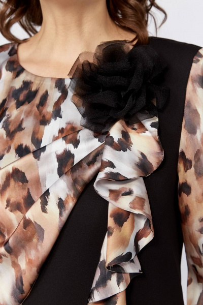 Нарядное платье из ткани с ассиметричной кокеткой Koketka i K 1218 - фото 3