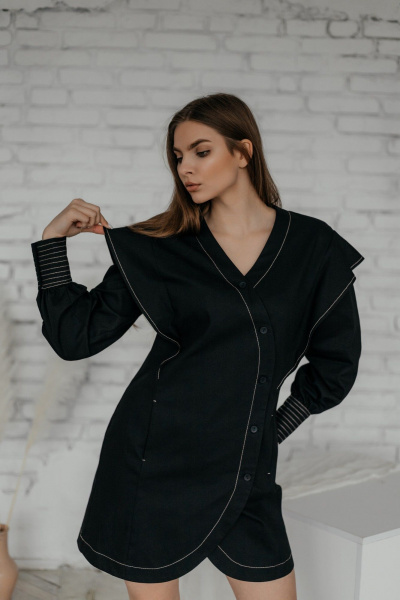 Демисезонное платье с отделочными строчками и воланами Стильная леди М-793 черный - фото 12