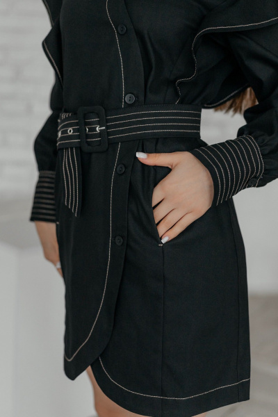 Демисезонное платье с отделочными строчками и воланами Стильная леди М-793 черный - фото 9