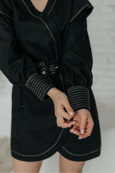 Демисезонное платье с отделочными строчками и воланами Стильная леди М-793 черный - фото 5