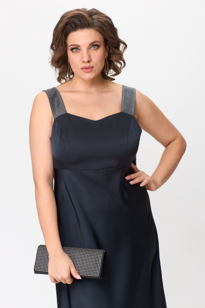 Платье приталенное за колено из атласной ткани ANASTASIA MAK 1221 черный - фото 5