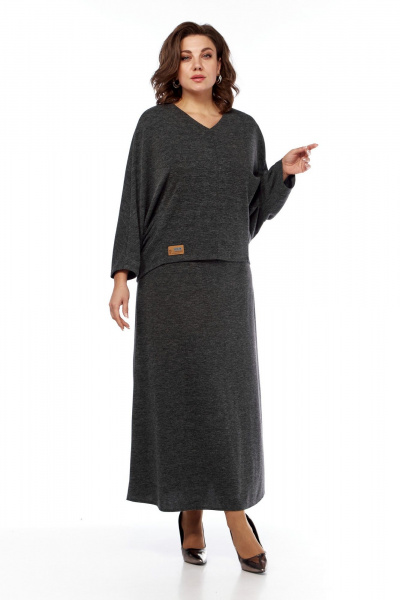 Костюм из трикотажа с расклешенной юбкой Диомант 2020 графит - фото 4