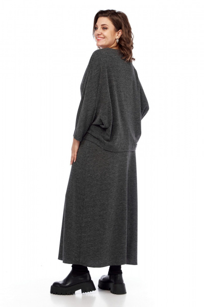Костюм из трикотажа с расклешенной юбкой Диомант 2020 графит - фото 3