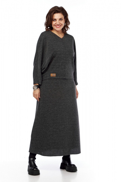 Костюм из трикотажа с расклешенной юбкой Диомант 2020 графит - фото 1