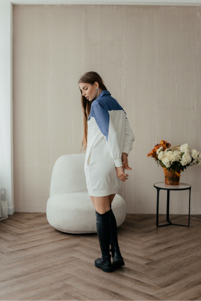 Мини-платье белого трикотажа с длинным рукавом и спортивным стилем Стильная леди М-358 белый - фото 6