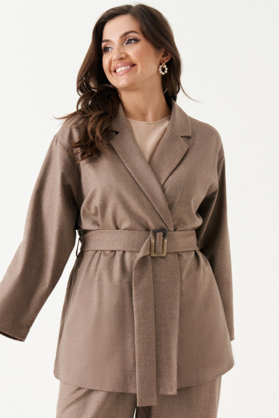 Стильный жакет из поливискозы с поясом и карманами Панда 185630w коричневый - фото 2