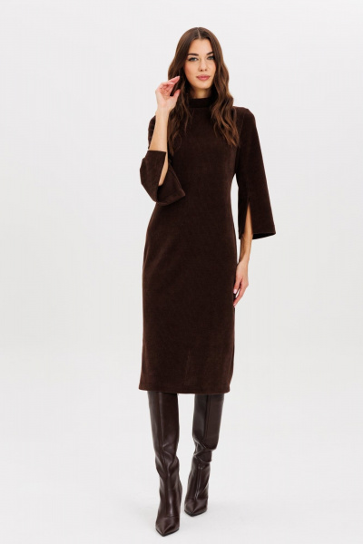 Стильное платье с поясом и разрезами из трикотажа AVEEVA 5211 шоколадный - фото 4