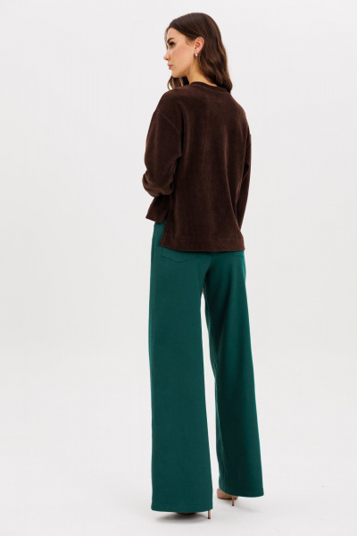 Демисезонный джемпер из мягкого трикотажа из вельвета AVEEVA 5475 шоколадный - фото 7