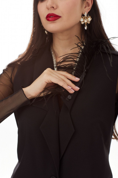 Демисезонный костюм из вискозы: жилет, брюки, декор перья Твой имидж 1876 черный - фото 8