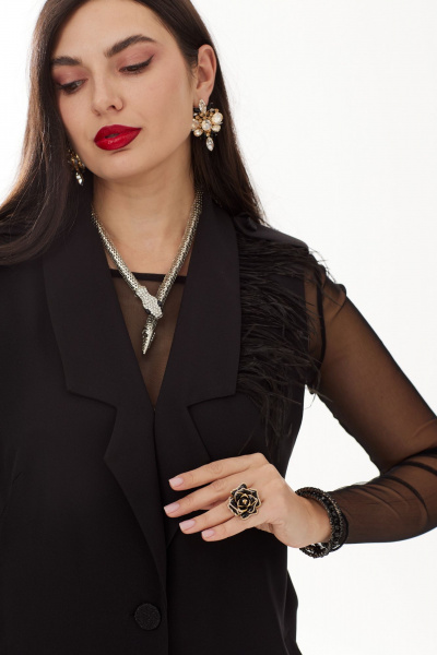 Демисезонный костюм из вискозы: жилет, брюки, декор перья Твой имидж 1876 черный - фото 7