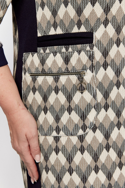 Платье из трикотажа с контрастными вставками и бочками Algranda А4028 - фото 3