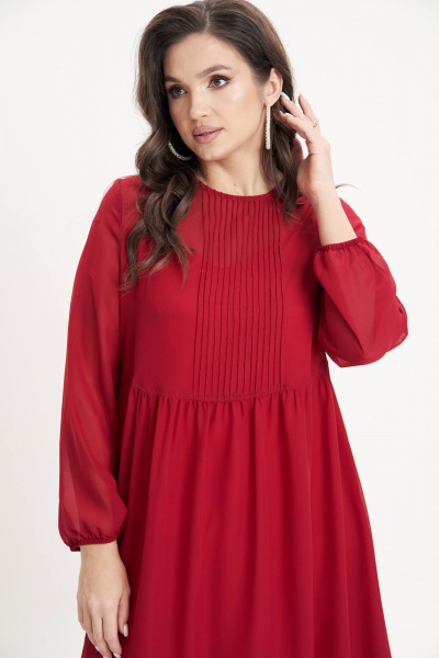 Красное платье из шифона с воланом и сборками в стиле повседневный Fantazia Mod 4771 малина - фото 4