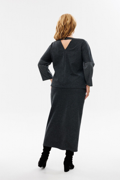Костюм из вискозного трикотажа джемпер и юбка длинная Michel chic 1393 графит,люрекс - фото 6
