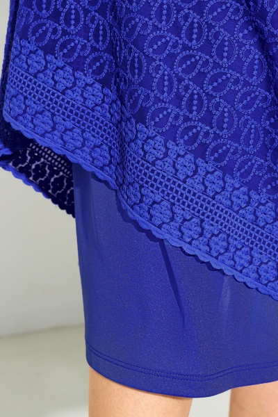 Нарядное платье из кружева и легкой ткани с рукавами полуприлегающего силуэта IVA 1618 васильковый - фото 7