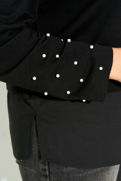 Черный трикотажный джемпер с капюшоном и декоративными бусинами IVA 1636 - фото 6