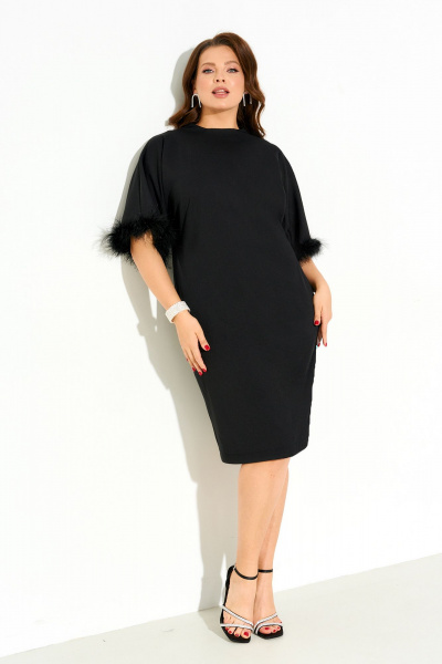 Нарядное платье из текстиля с съемным боа для круглогодичного ношения IVA 1702 - фото 4